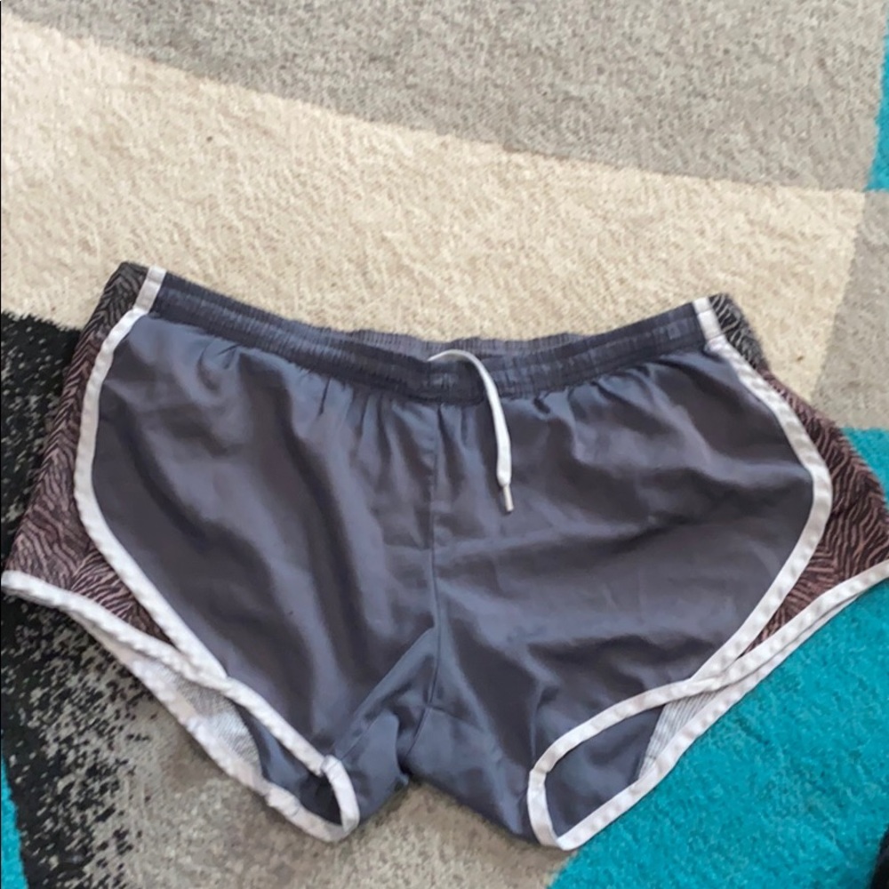 Zebra print gray active shorts